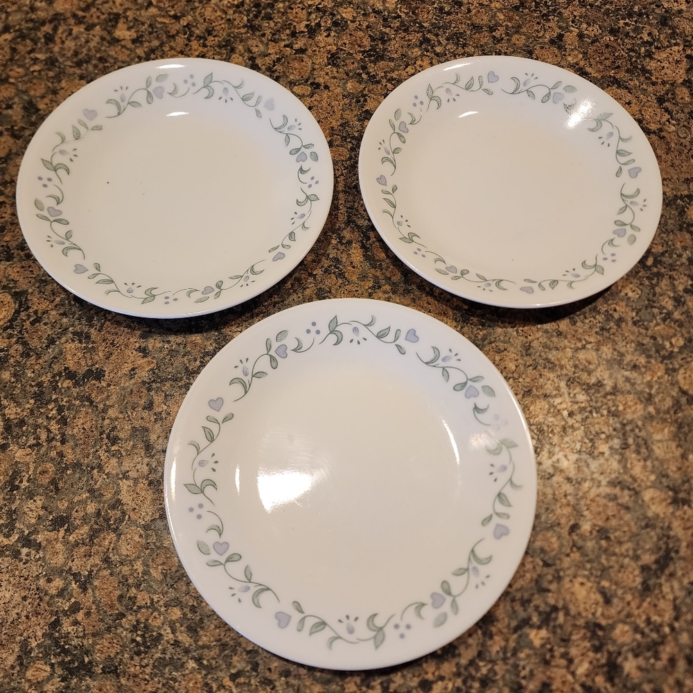 Corelle Country Cottage 6.5" Plates, Set of 3